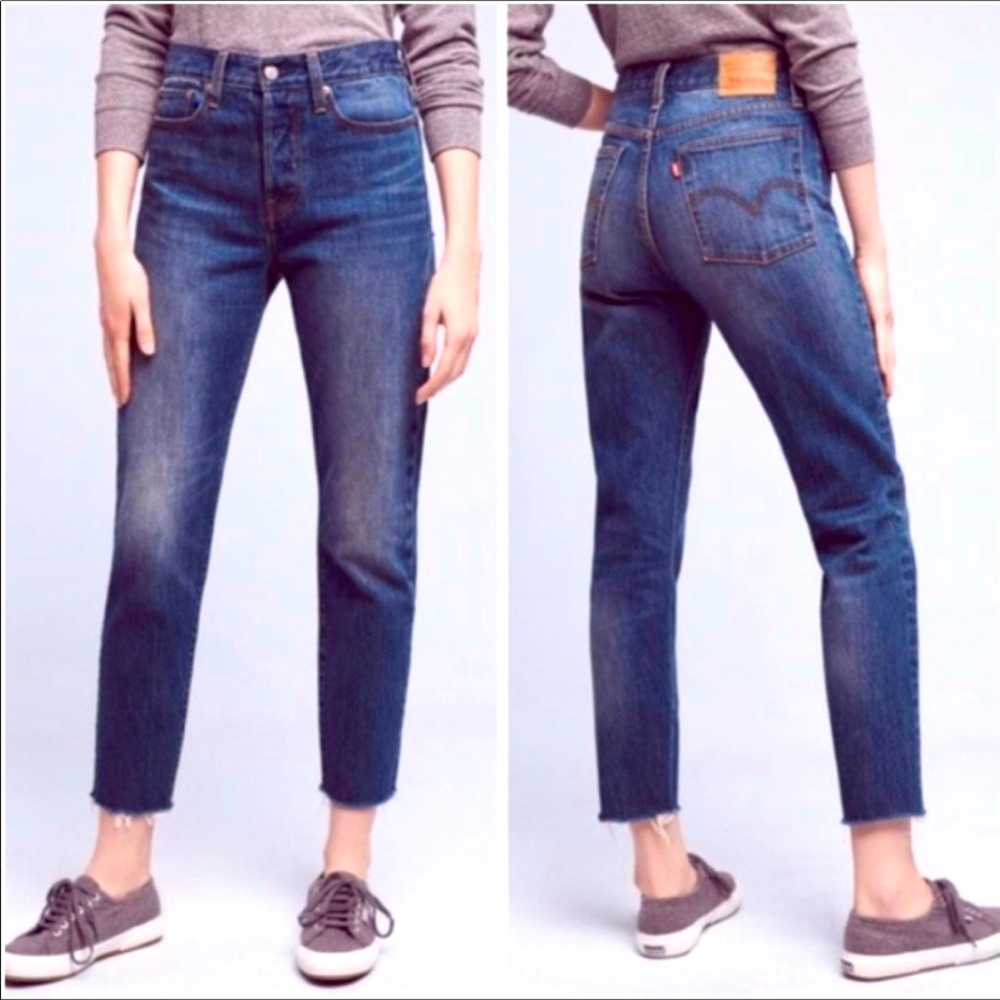 Levis Wedgie Icon Straight Ankle Jeans size 27
